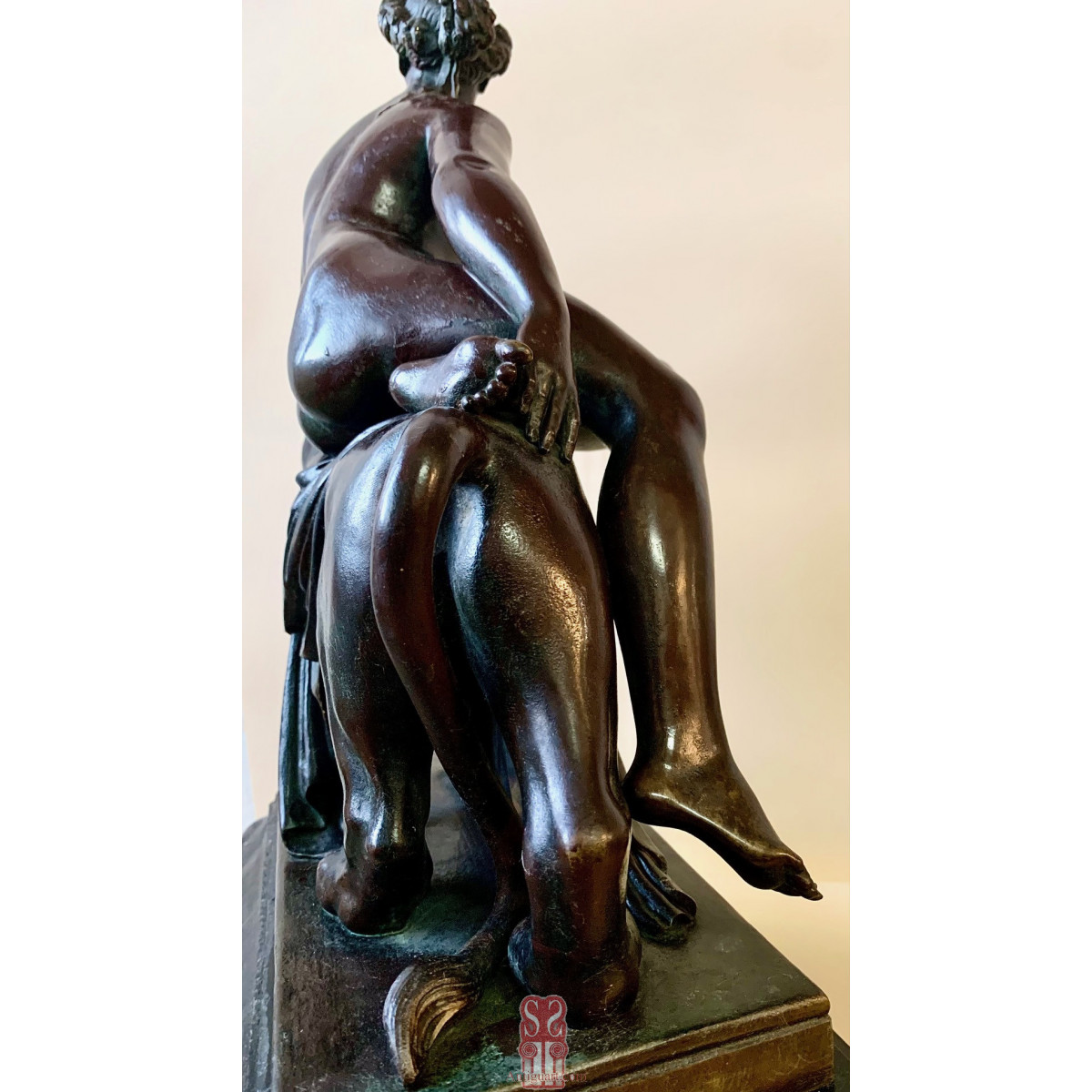 Reloj de sobremesa, escultura de bronce “Ariadna sobre la pantera”, firmada Jules Graux Marly. Segunda mitad del Siglo XIX.