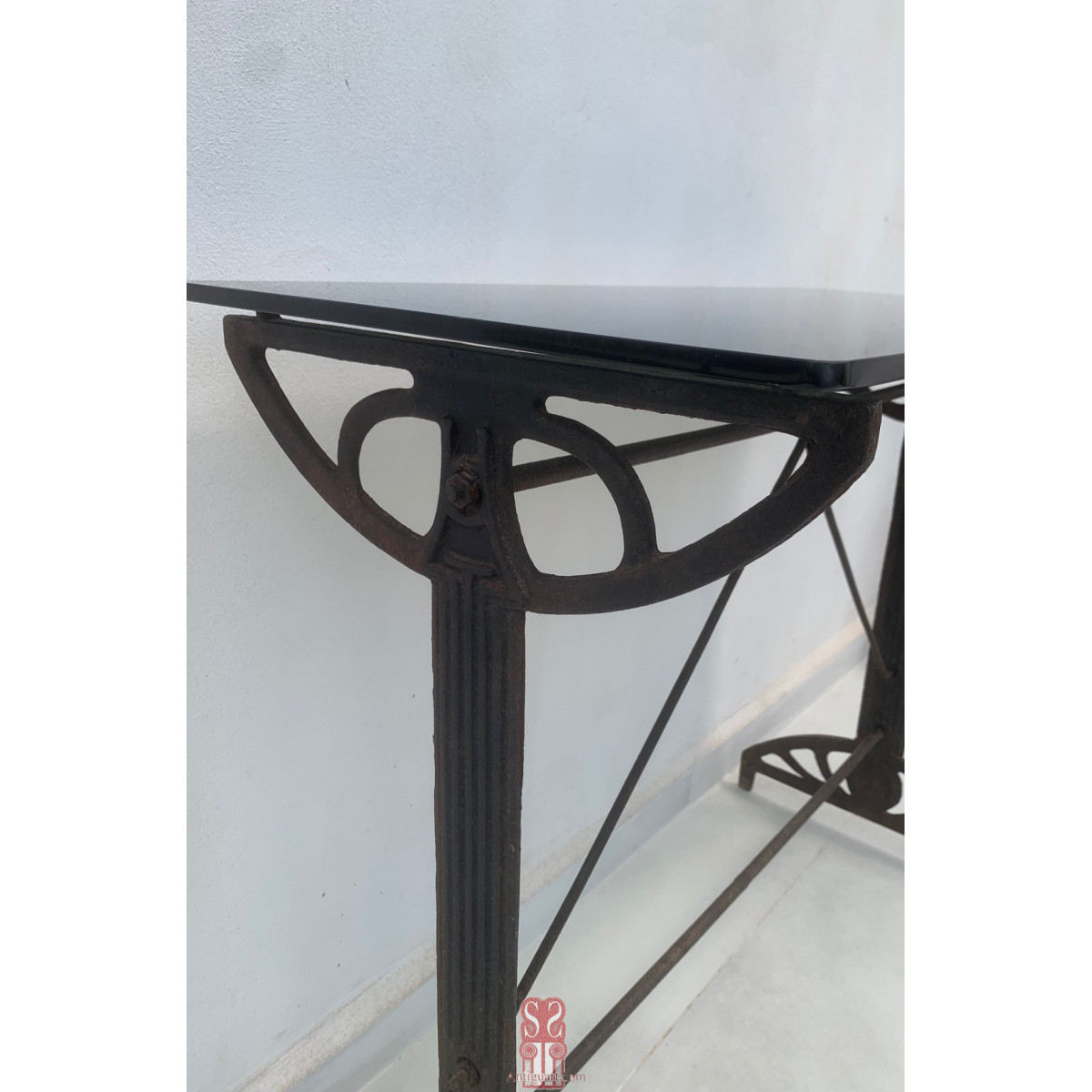 Mesa de bar, principio del siglo XX.