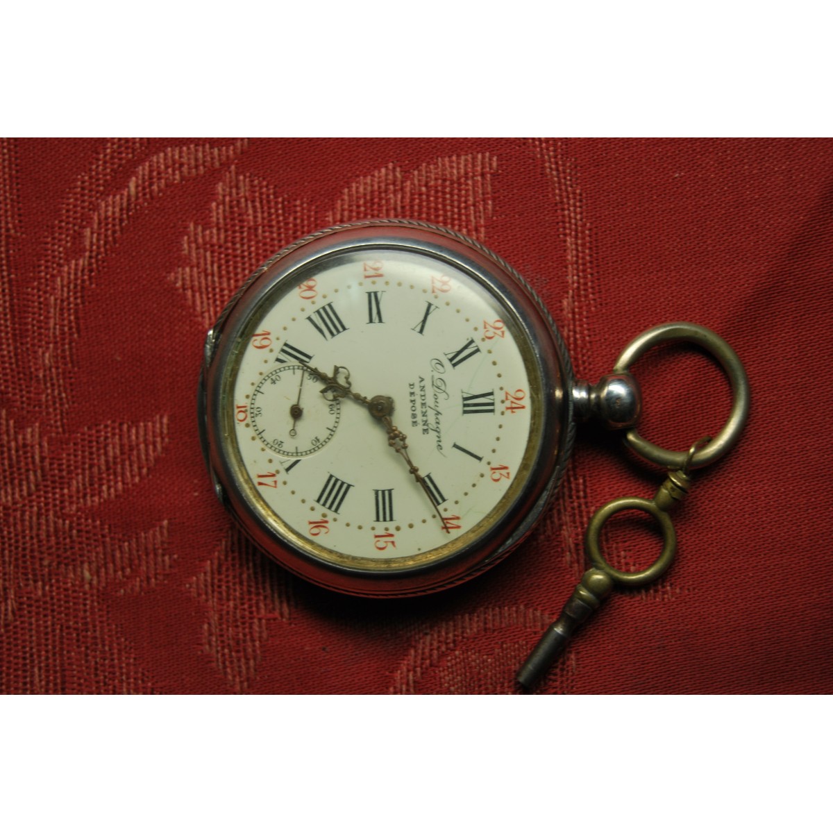 Reloj de bolsillo de plata, finales del siglo XIX.