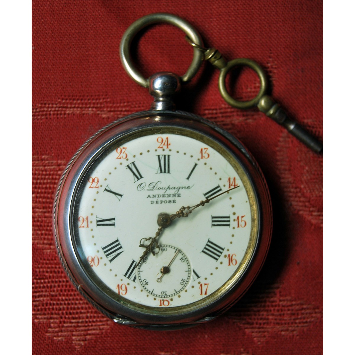 Reloj de bolsillo de plata, finales del siglo XIX.