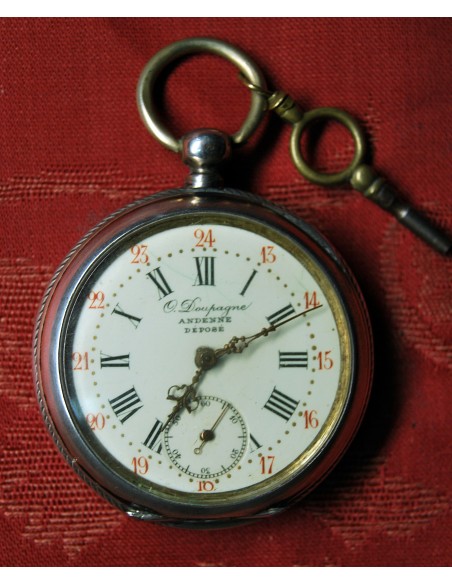 Reloj de bolsillo de plata, finales del siglo XIX.