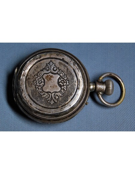 Reloj de bolsillo de plata, mitad del siglo XIX .