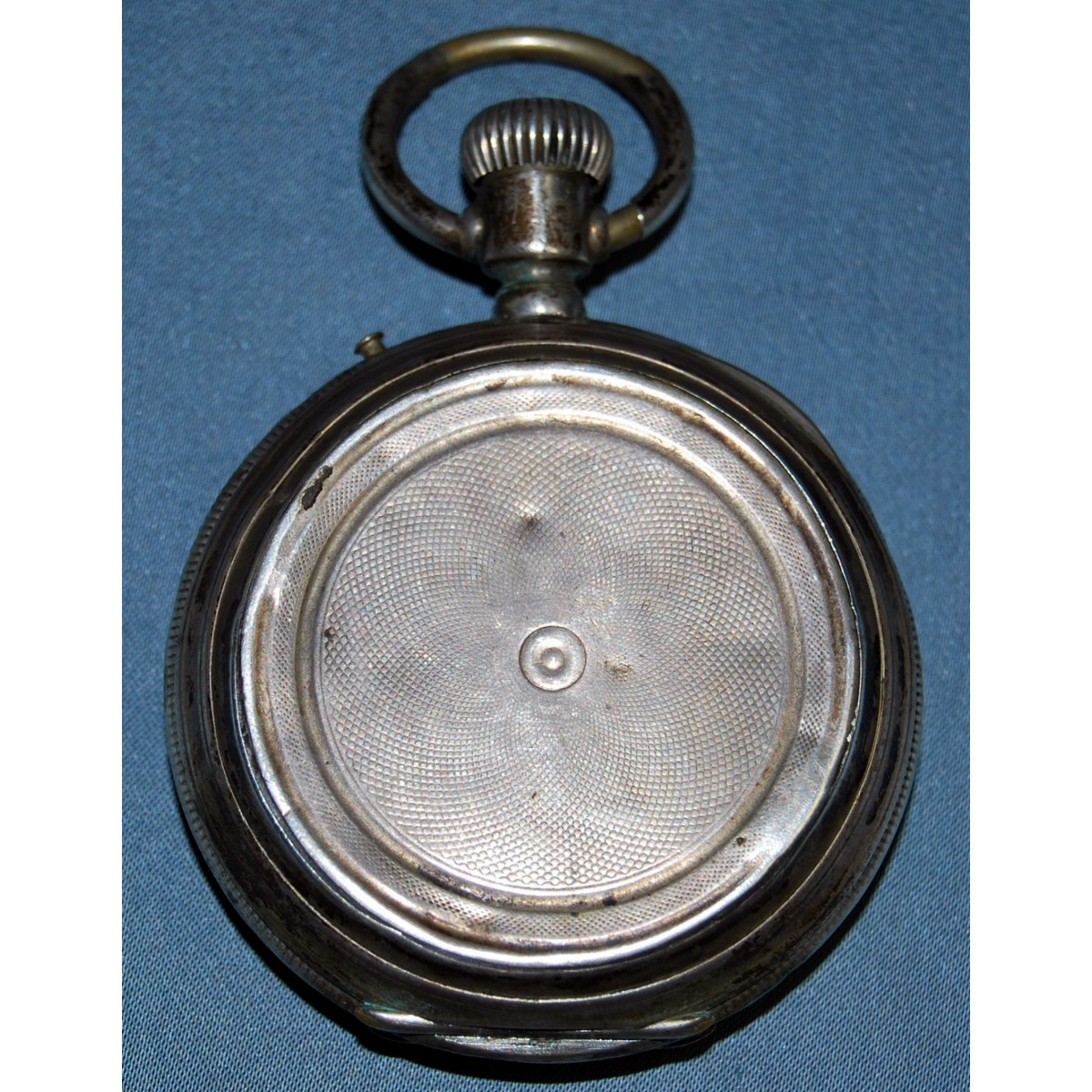 Reloj de bolsillo de plata, mitad del siglo XIX .