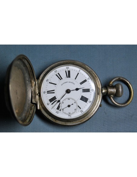 Reloj de bolsillo de plata, mitad del siglo XIX .