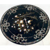 Mesa velador isabelina del siglo XIX, marquetería de nácar.