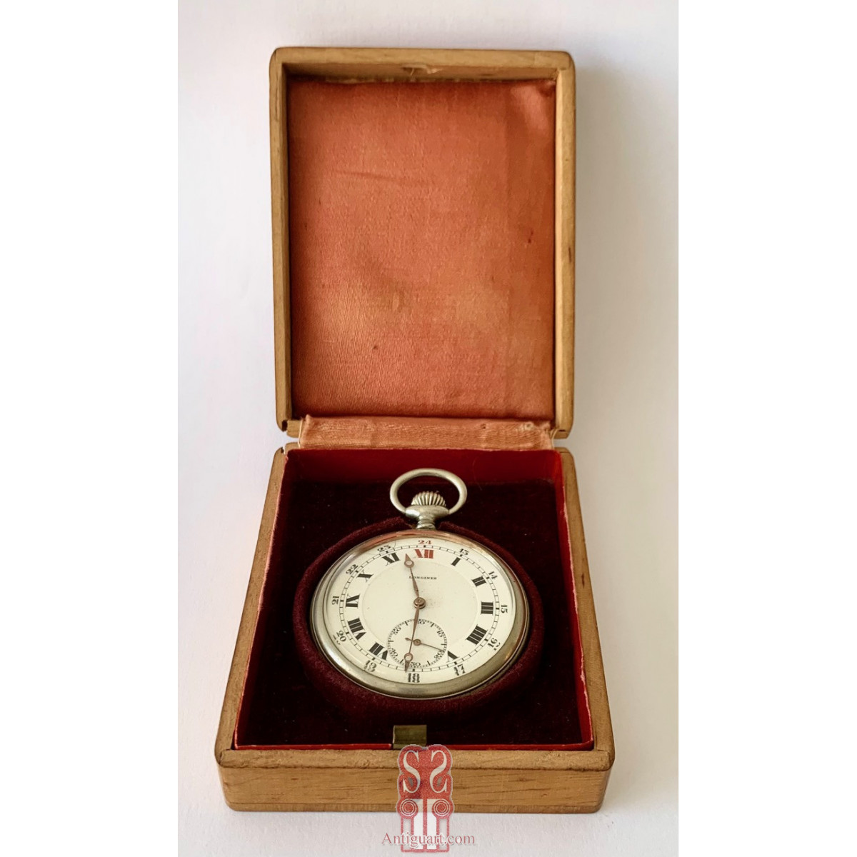 Reloj de bolsillo Longines de principios del Siglo XX.