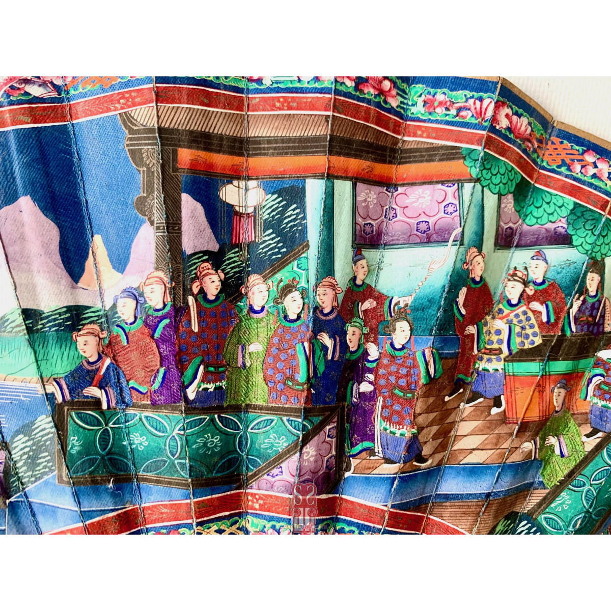 Abanico chino, Cantón, llamado “mil caras” siglo XIX.