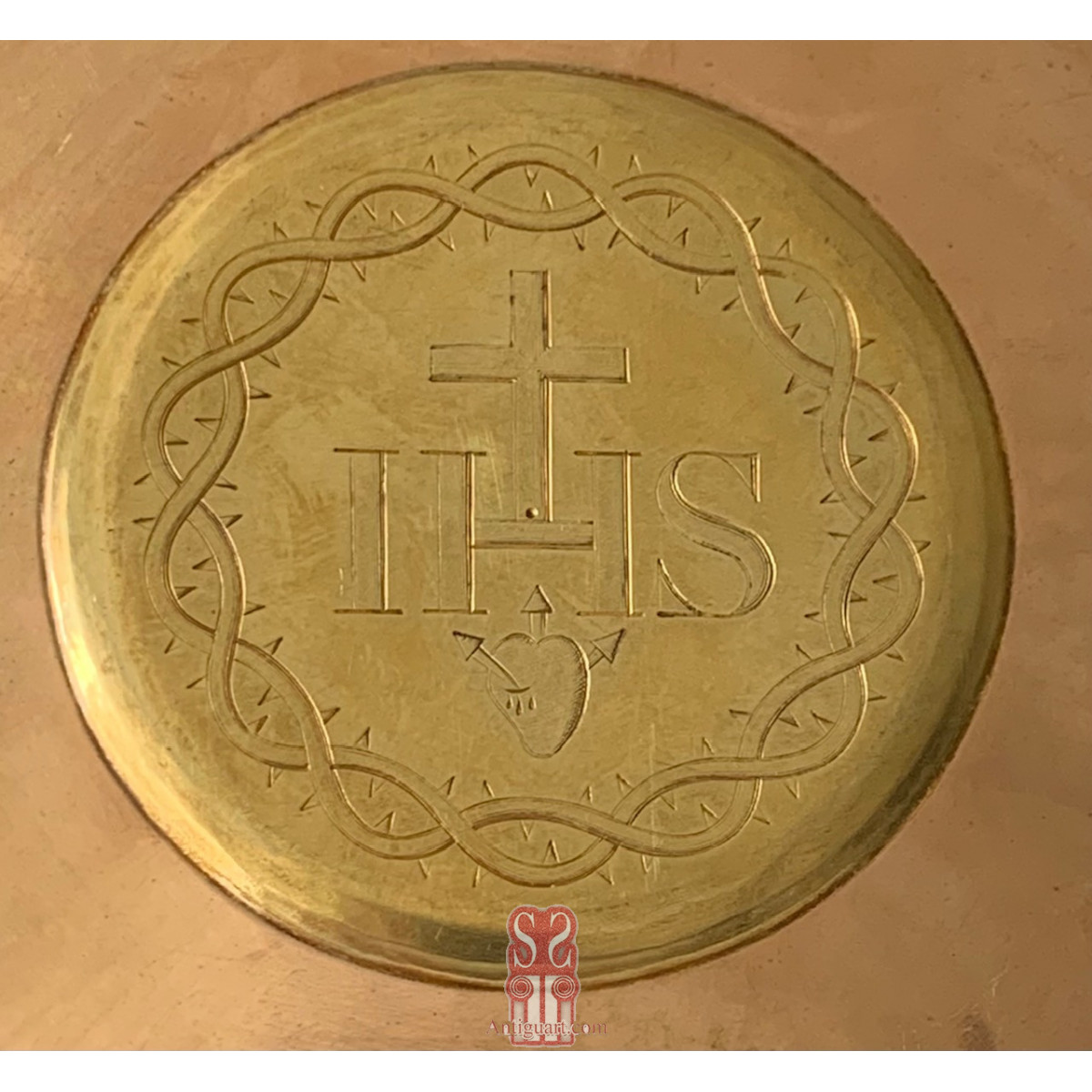 Patena de plata dorada del siglo XIX, Paris Francia.