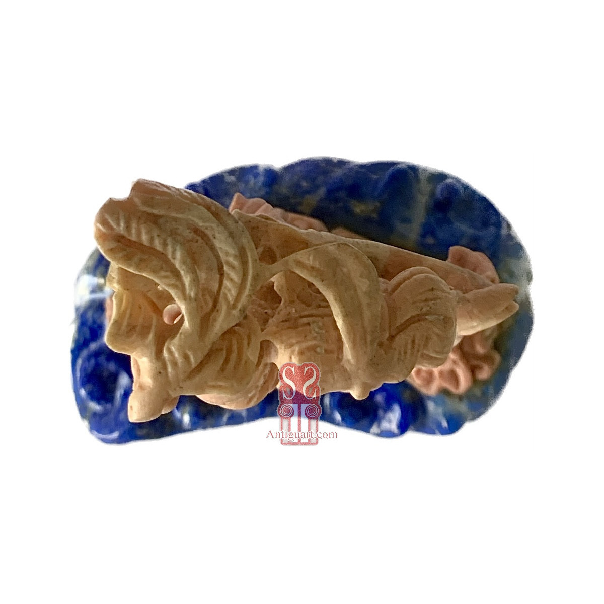 Figura china de coral, principio del siglo XX (1900-1920).