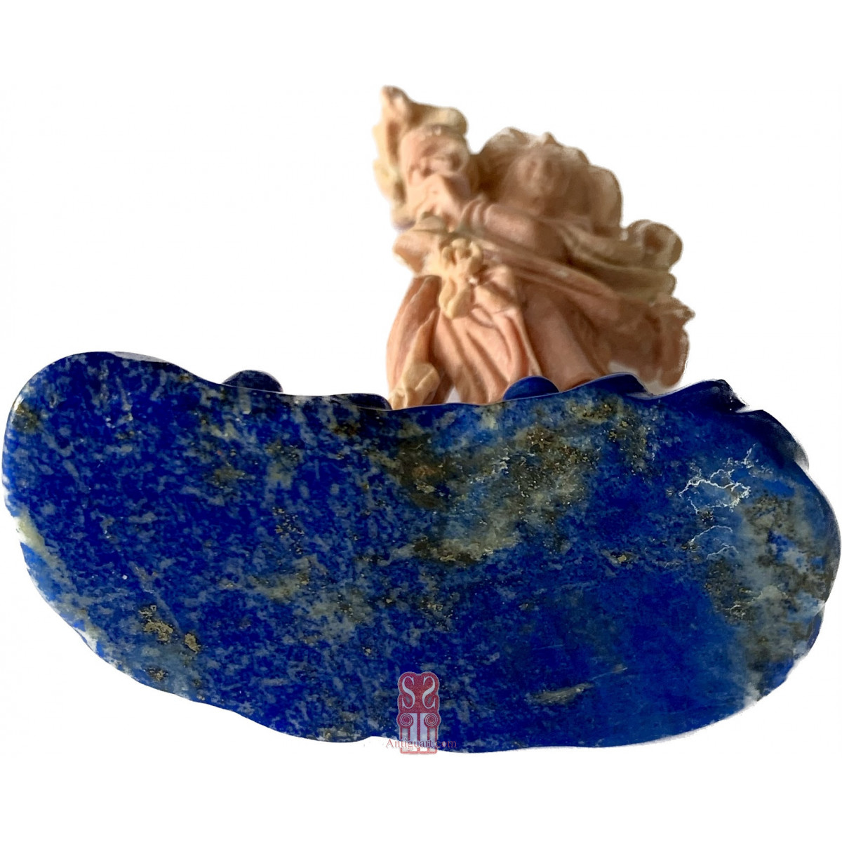 Figura china de coral, principio del siglo XX (1900-1920).