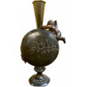 vaso di bronzo del XIX secolo.