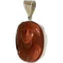 Ciondolo cammeo di corallo rosso dell'800