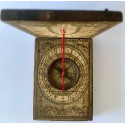 Reloj solar y brújula meridiana del siglo XVIII.