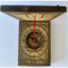 Reloj solar y brújula meridiana del siglo XVIII.