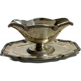 Salsera de plata francesa, del siglo XIX.