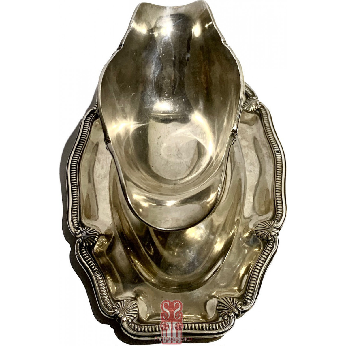 Salsera de plata francesa, del siglo XIX.