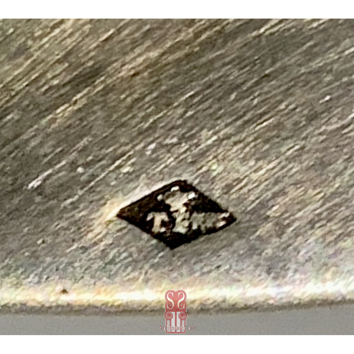 Salsera de plata francesa, del siglo XIX.