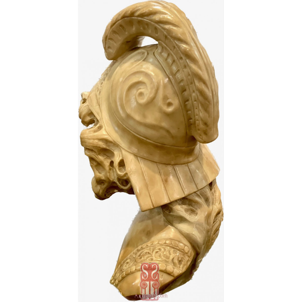 Busto de San Miguel Arcángel de alabastro, siglo XIX.