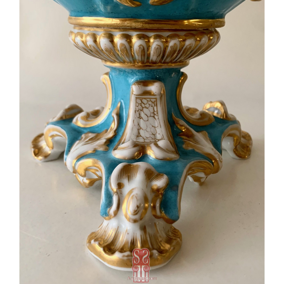 Copa centro de cerámica viejo Paris estilo Sevres.