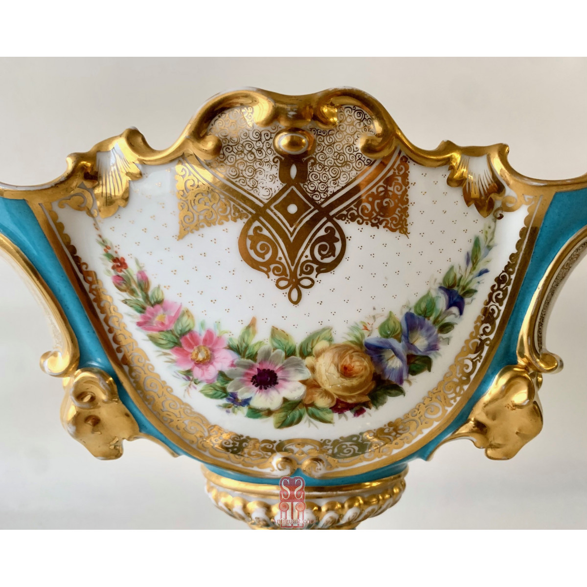 Copa centro de cerámica viejo Paris estilo Sevres.