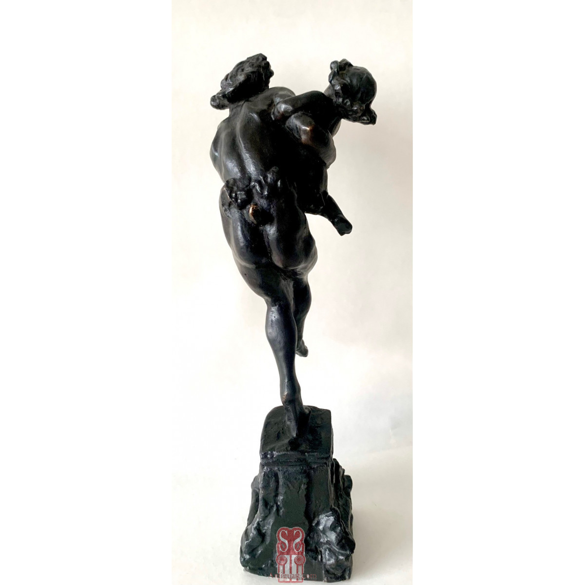 Satiro con Dionisio, bronce del siglo XIX.