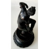 Afrodita o Venus al baño , bronce del siglo XIX.