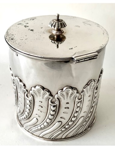 Antigua galletera de plata de ley inglesa en venta