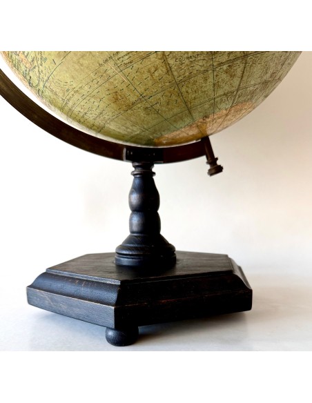 Antico Globo terrestre francese, principio del XX secolo in vendita