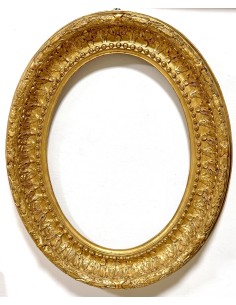 Oval frame gilded,  of the 19th.