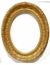 Marco ovalado dorado , del siglo XIX.