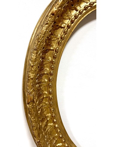 Antiguo Marco ovalado dorado , del siglo XIX en oro fino en venta