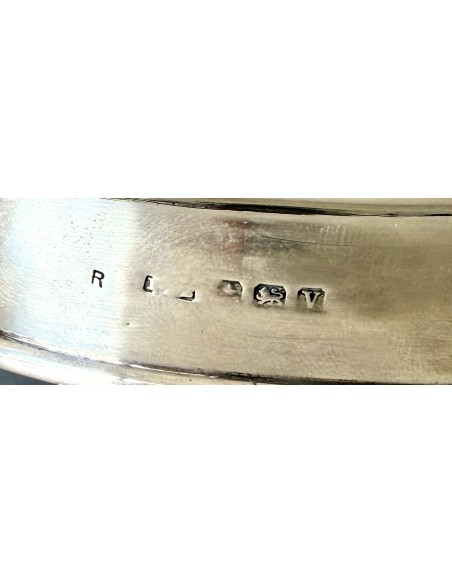 Rotonda Scatola inglesa d’argento sterling e tartaruga, con intarsi sul coperchio