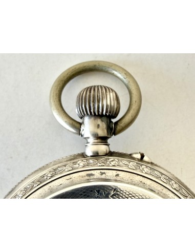 Antiguo reloj de bolsillo de plata suizo de grandes dimensiones