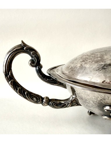 Sopera de plata española en venta de principios del siglo XIX contrastes visibles