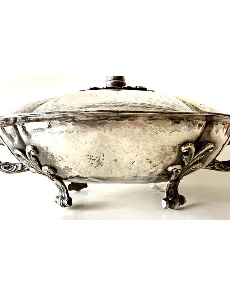 Sopera de plata española en venta de principios del siglo XIX contrastes visibles