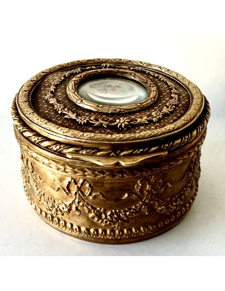 Round bronze box with miniatures 19th collectible on sale
