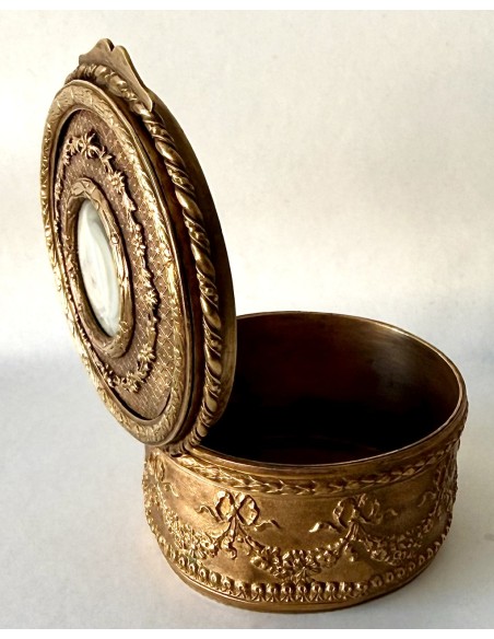 Round bronze box with miniatures 19th collectible on sale