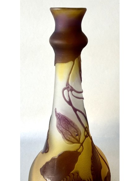 Jarrón de cristal Emile Gallé en venta, Francia principios del siglo XX.