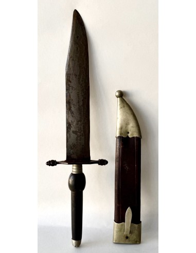 Antigua bayoneta de taco de colección de principios del siglo XIX en venta.