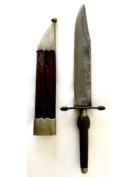 Antigua bayoneta de taco de colección de principios del siglo XIX en venta.