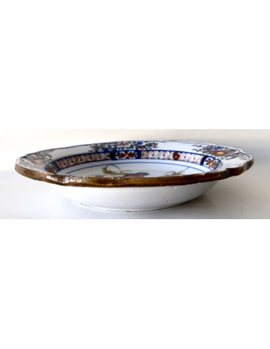 Plato de loza cerámica italiana de Faenza, Ferniani siglo XVIII en venta