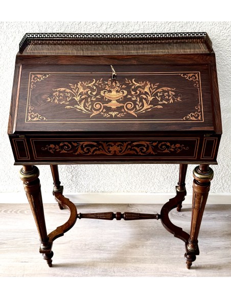 Mesa escritorio en madera de palosanto del siglo XIX, periodo Napoleón III.