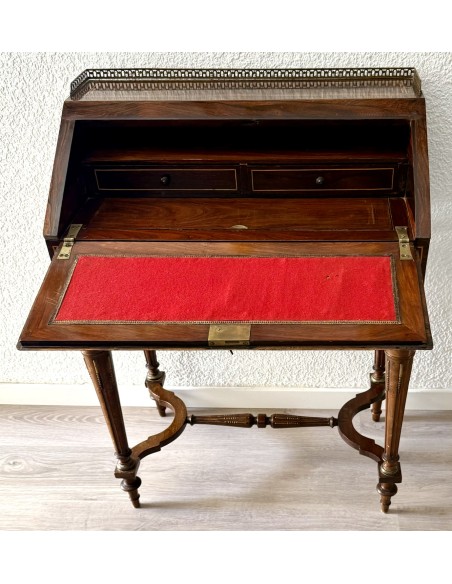Mesa escritorio en madera de palosanto del siglo XIX, periodo Napoleón III.