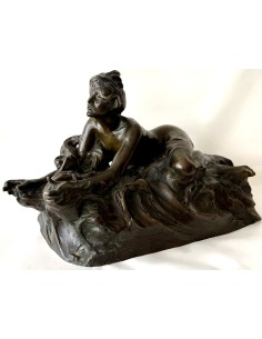 Charles Van Der Stappen, “Mujer entre olas”, bronce, 1890 circa.
