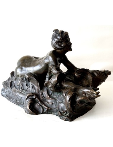 Charles Van Der Stappen, “Mujer entre olas”, bronce a cera perdida, 1890 circa.