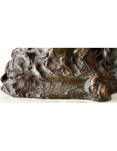 Charles Van Der Stappen, “Mujer entre olas”, bronce a cera perdida, 1890 circa.