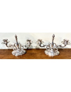 Pareja de candelabros de dos velas en plata de ley 2