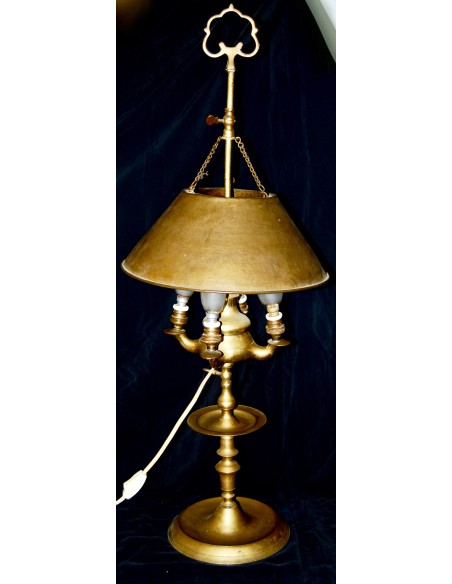 Lampara de aceite de bronce, siglo XIX.